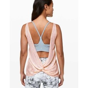 Lululemon Mix and Mingle Tank size 4 butter pink